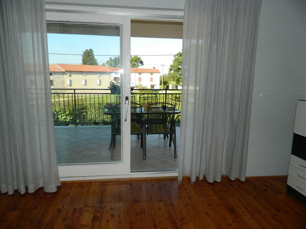 Chiara Apartment Kirmenjak Exterior foto